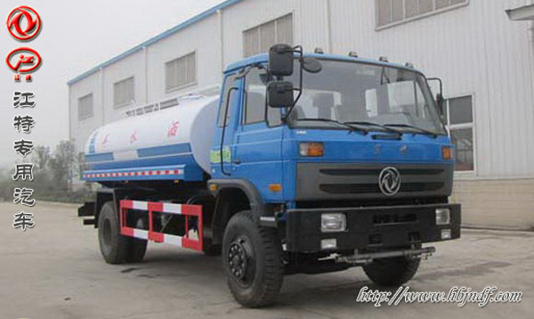 東風(fēng)153綠化噴灑車.jpg